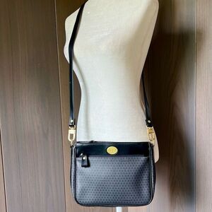 LIZ CLAIBORNE Vintage Signature Crossbody Brushed Gold